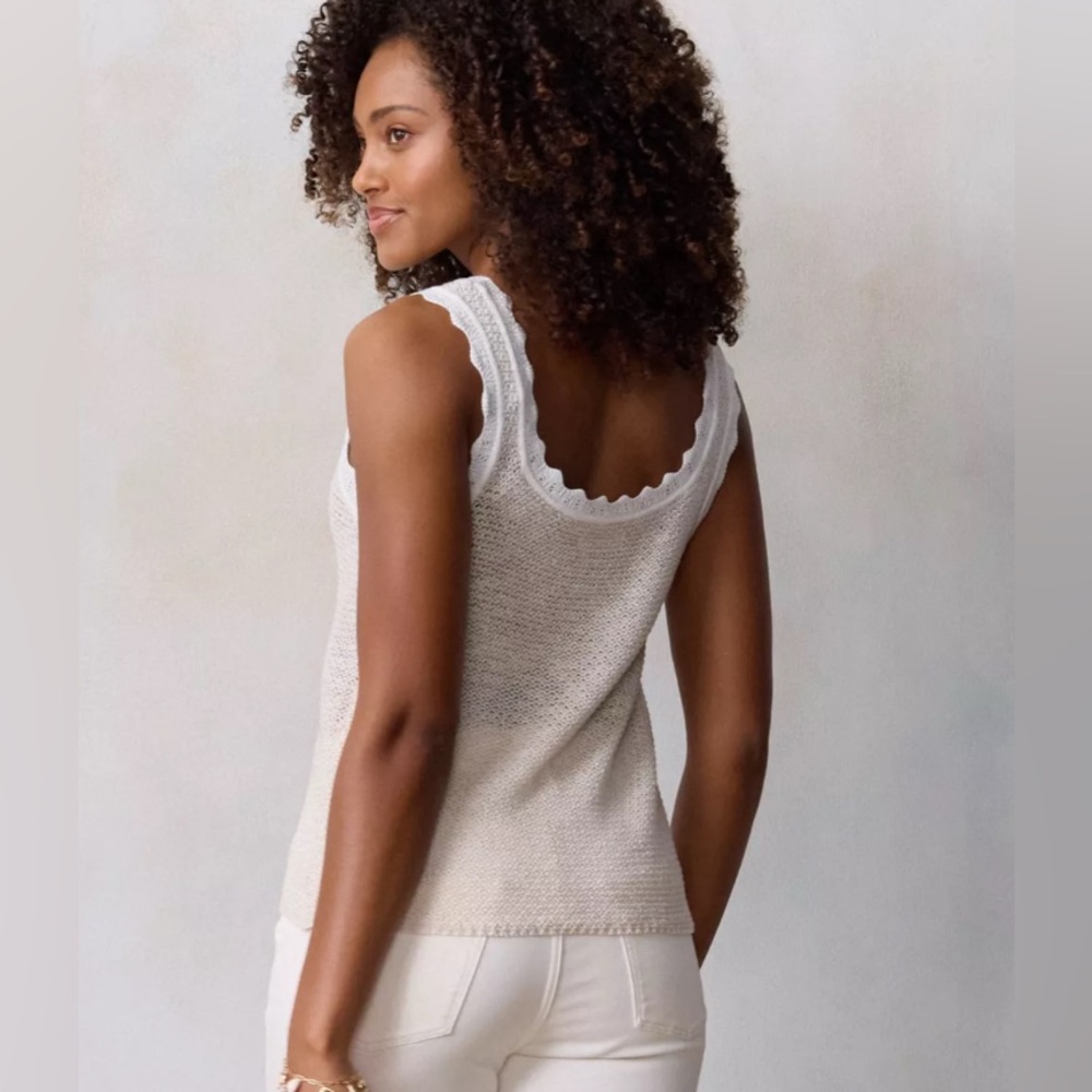 LC Lauren Conrad scallop trim sleeveless sweater medium new - Picture 2 of 4